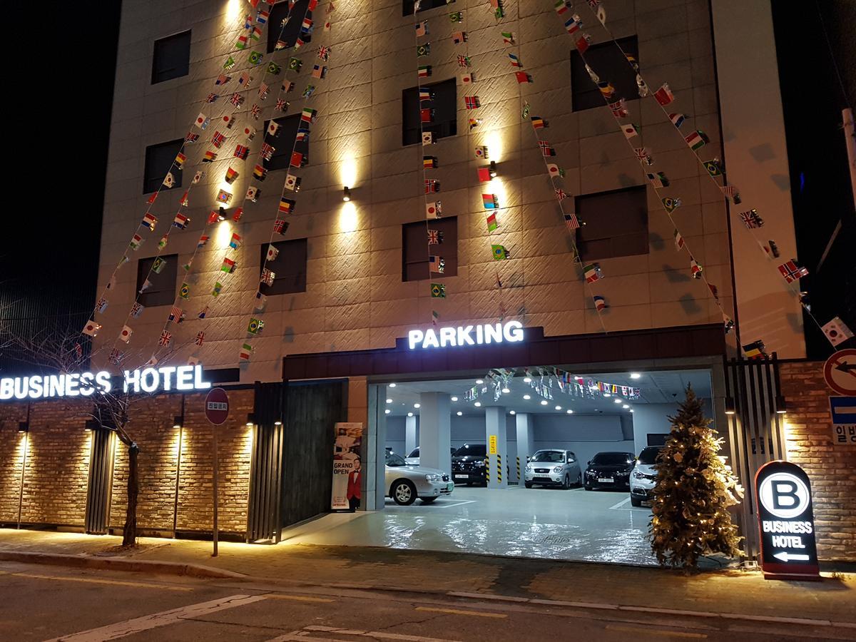 Business Hotel Gangseo Пусан Экстерьер фото